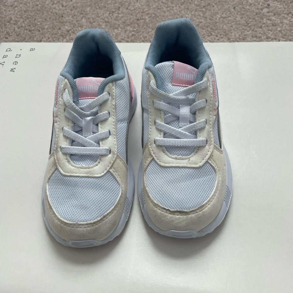 Puma White and Pink Sneakers with Suede and Mesh